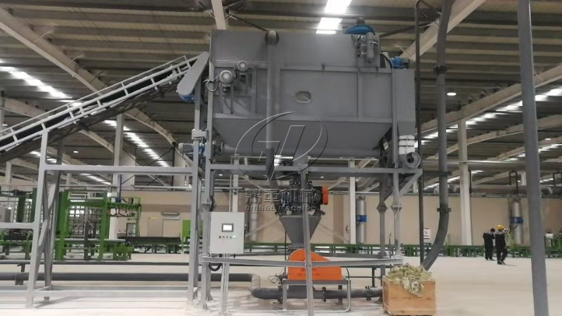 675f9540b509c.jpg 小袋拆包機(jī)1_副本.jpg